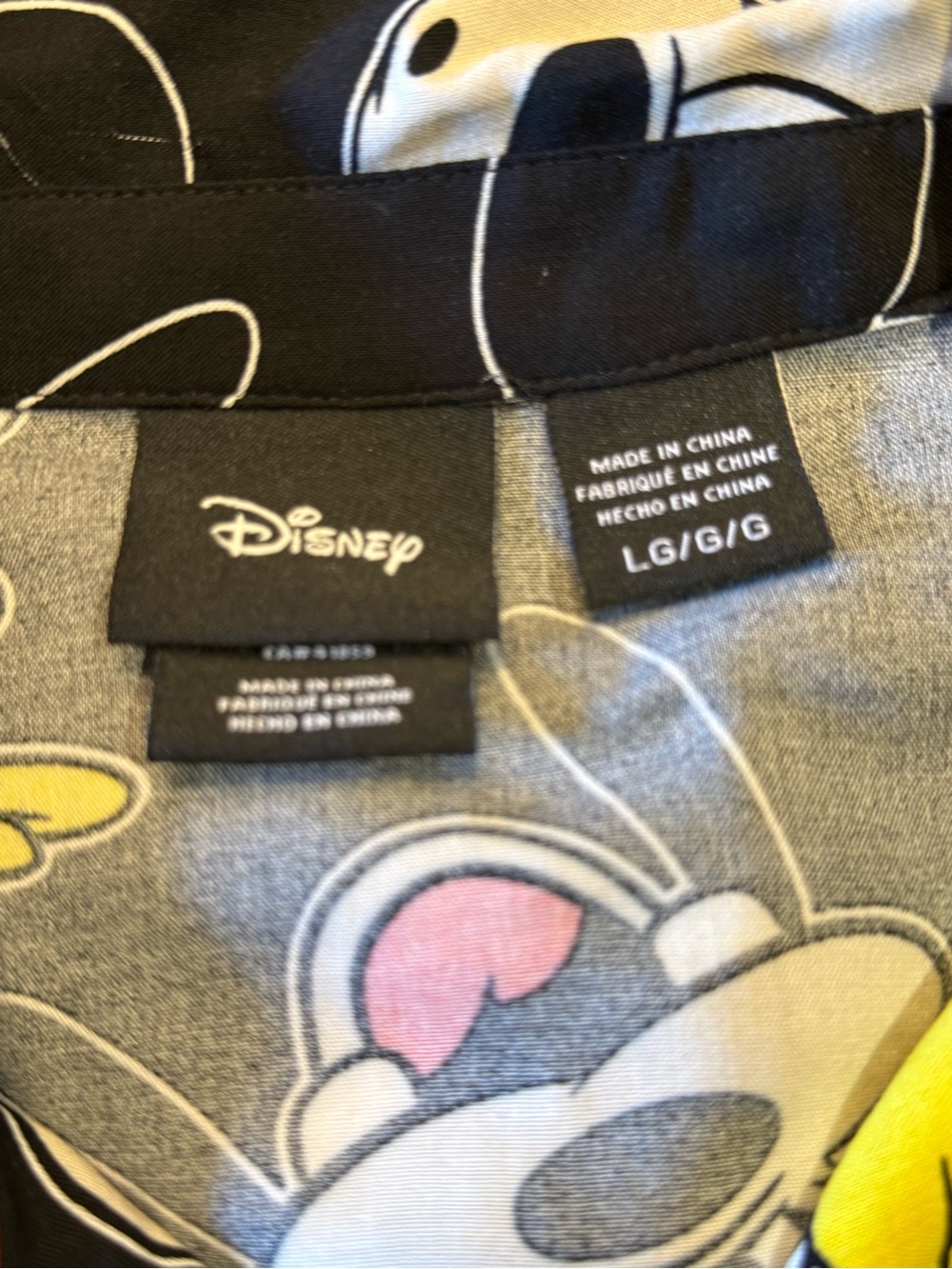 Disney Black Short Sleeve Character Print Shirt with Colorful Faces men’s Large - Picture 5 of 7
